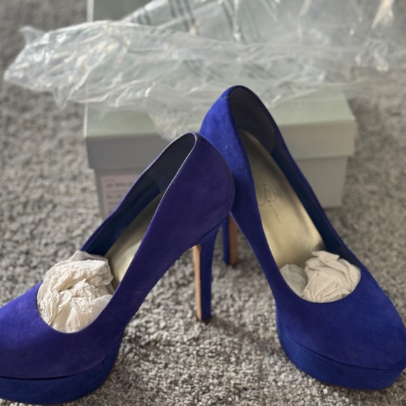 Elegant Blue Women's Heels - Picture 3 of 3